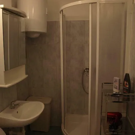 Comfy Sunny Ap. Free Parking Appartement